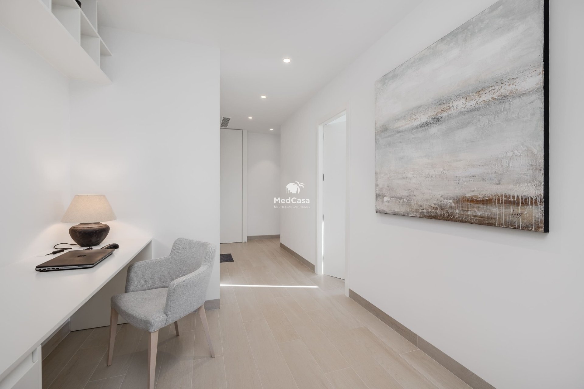 Segunda mano - Apartamento planta baja -
Golf Las Colinas