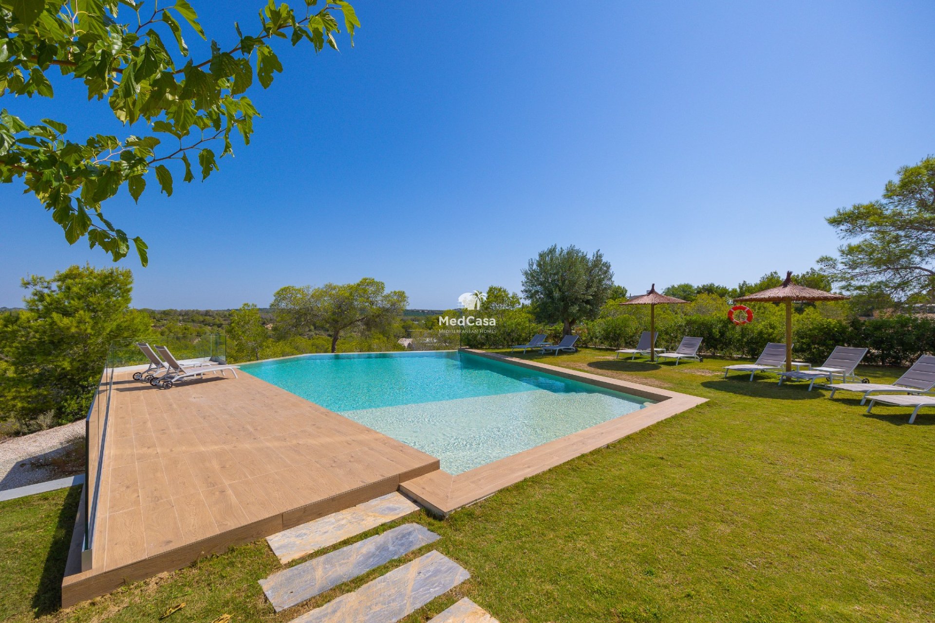 Segunda mano - Apartamento planta baja -
Golf Las Colinas