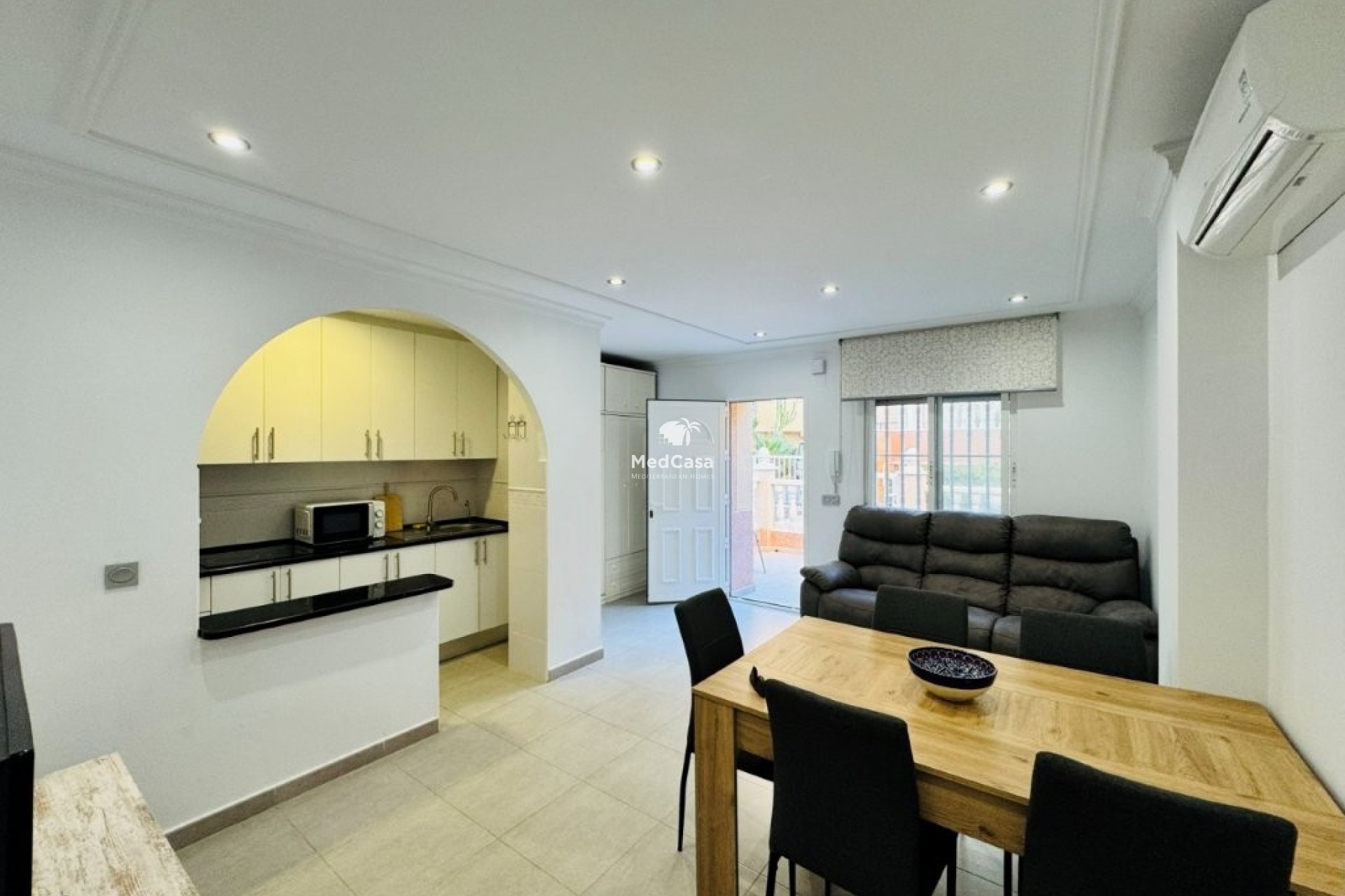 Segunda mano - Apartamento planta baja -
Guardamar del Segura - Guardamar