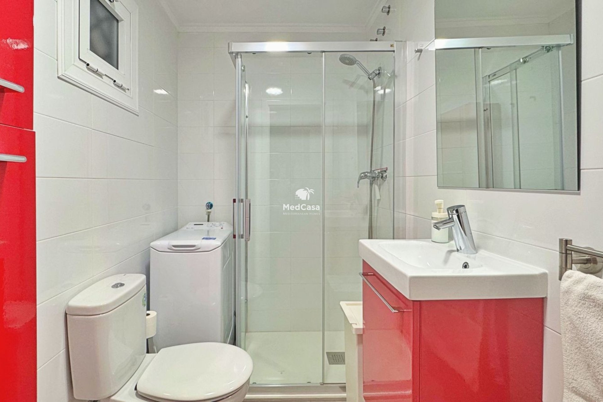 Segunda mano - Apartamento planta baja -
La Mata