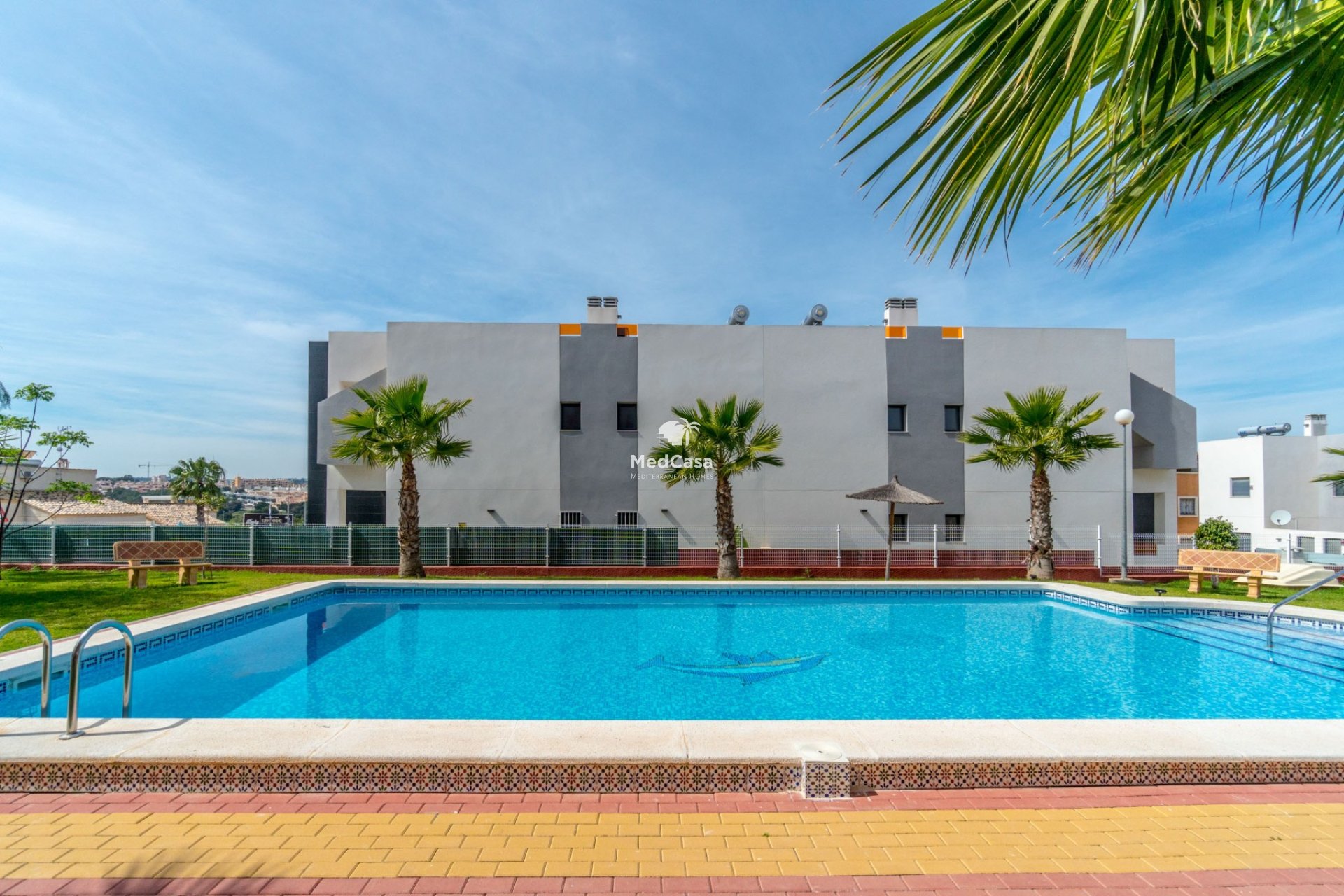 Segunda mano - Apartamento planta baja -
Orihuela Costa - La Florida