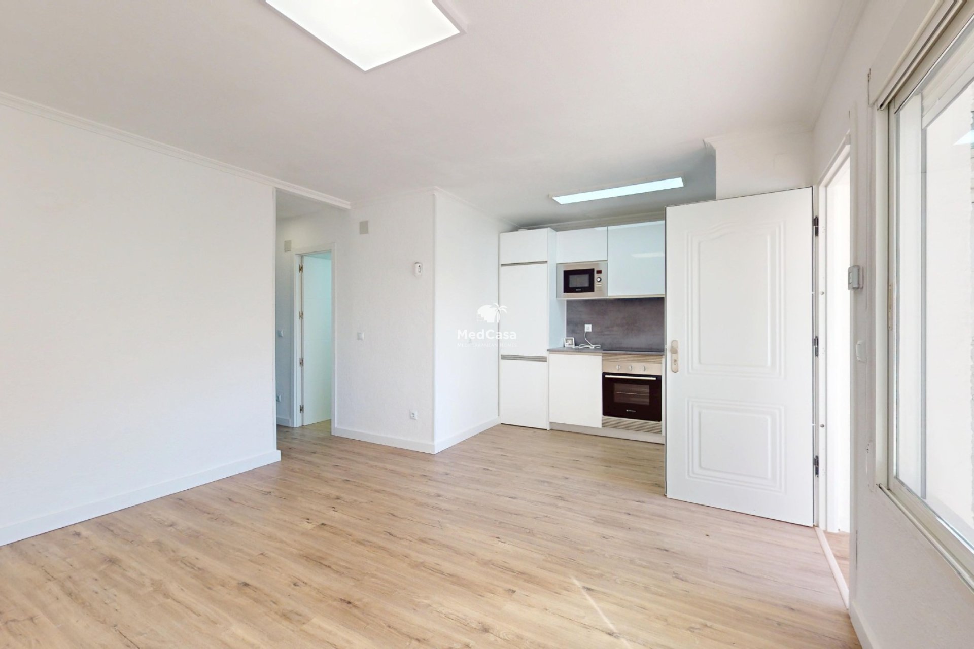 Segunda mano - Apartamento planta baja -
Orihuela Costa