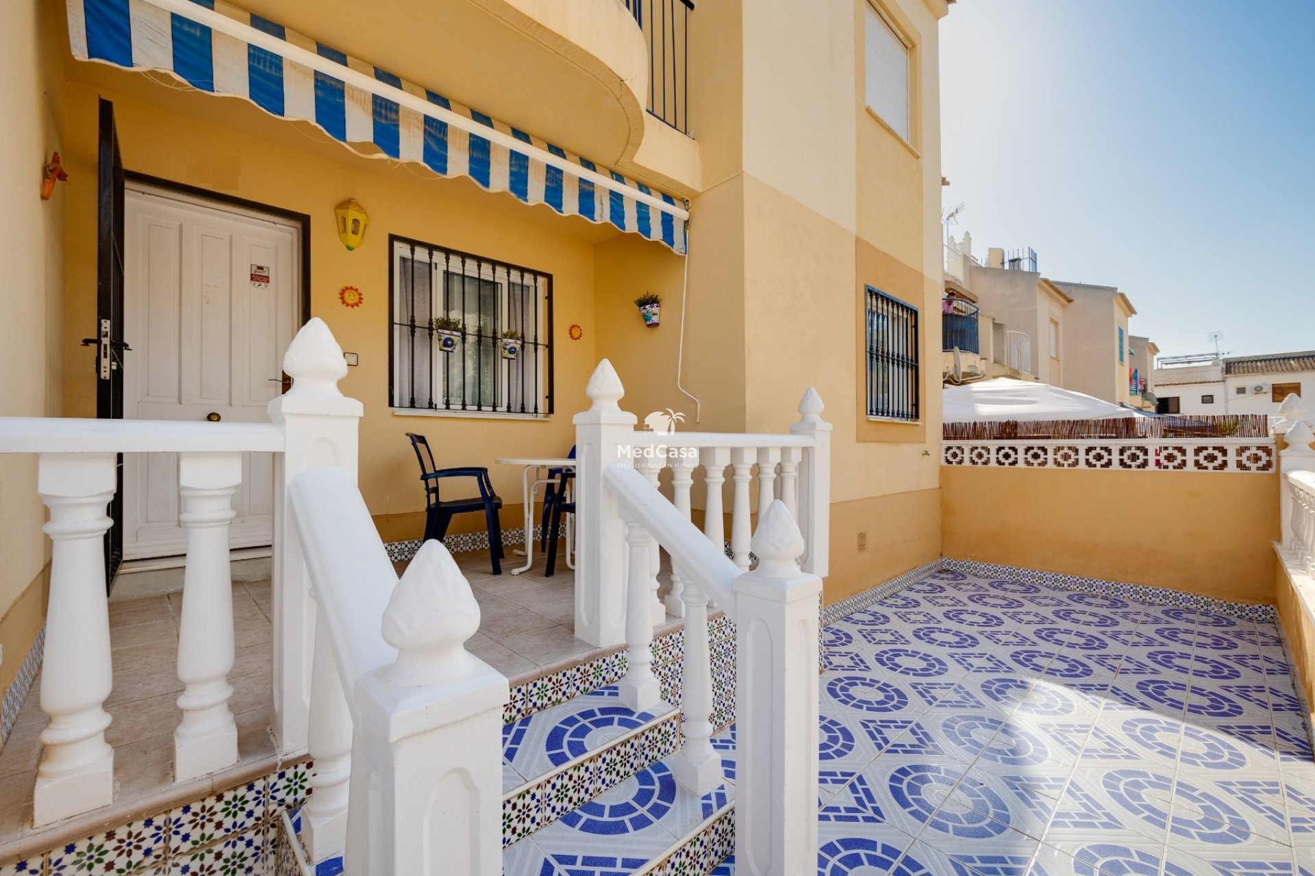 Segunda mano - Apartamento planta baja -
Torrevieja