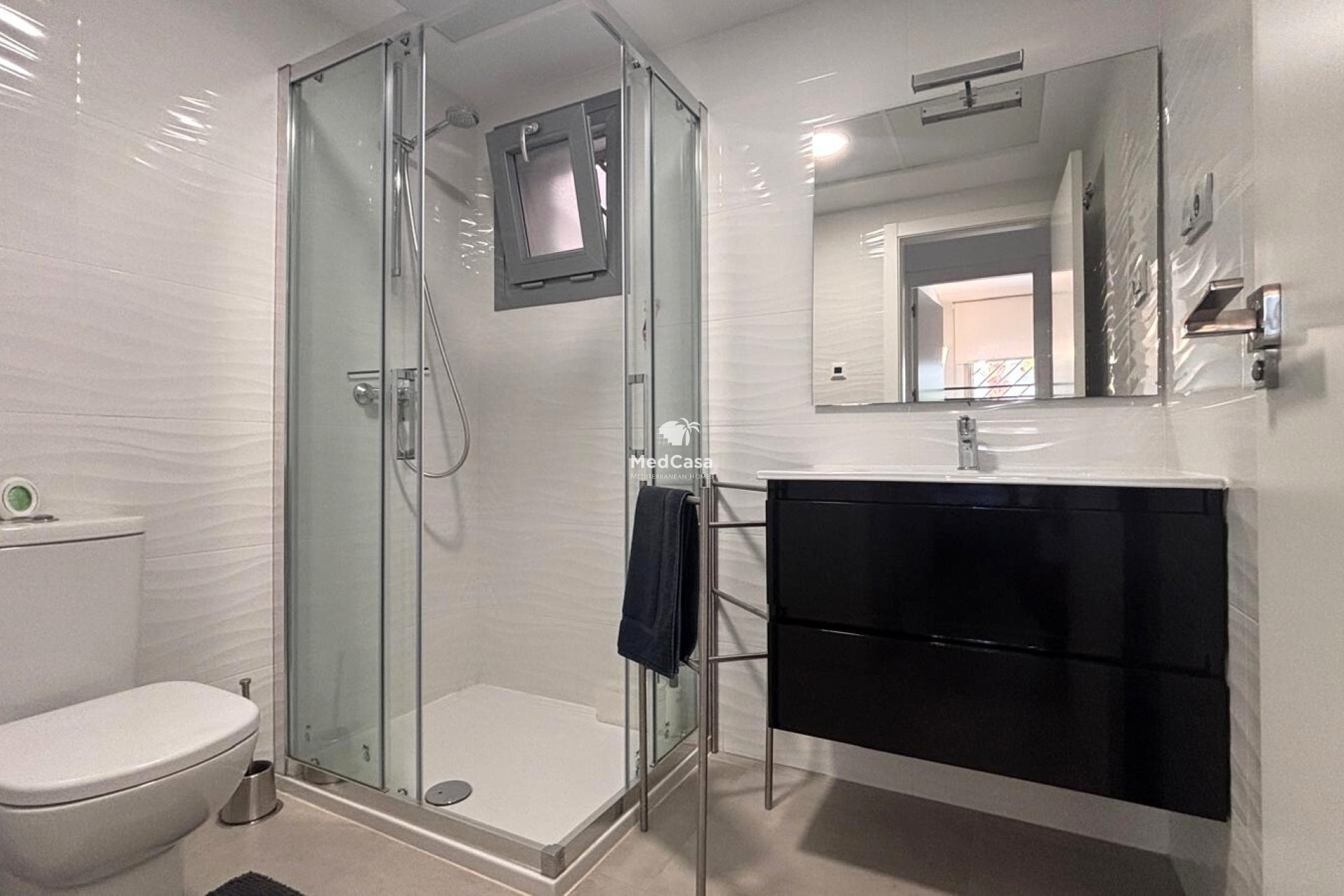 Segunda mano - Apartamento planta baja -
Torrevieja