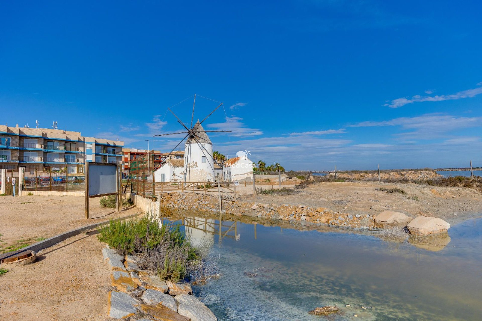 Segunda mano - Apartamento -
San Pedro del Pinatar - San Pedro de Pinatar