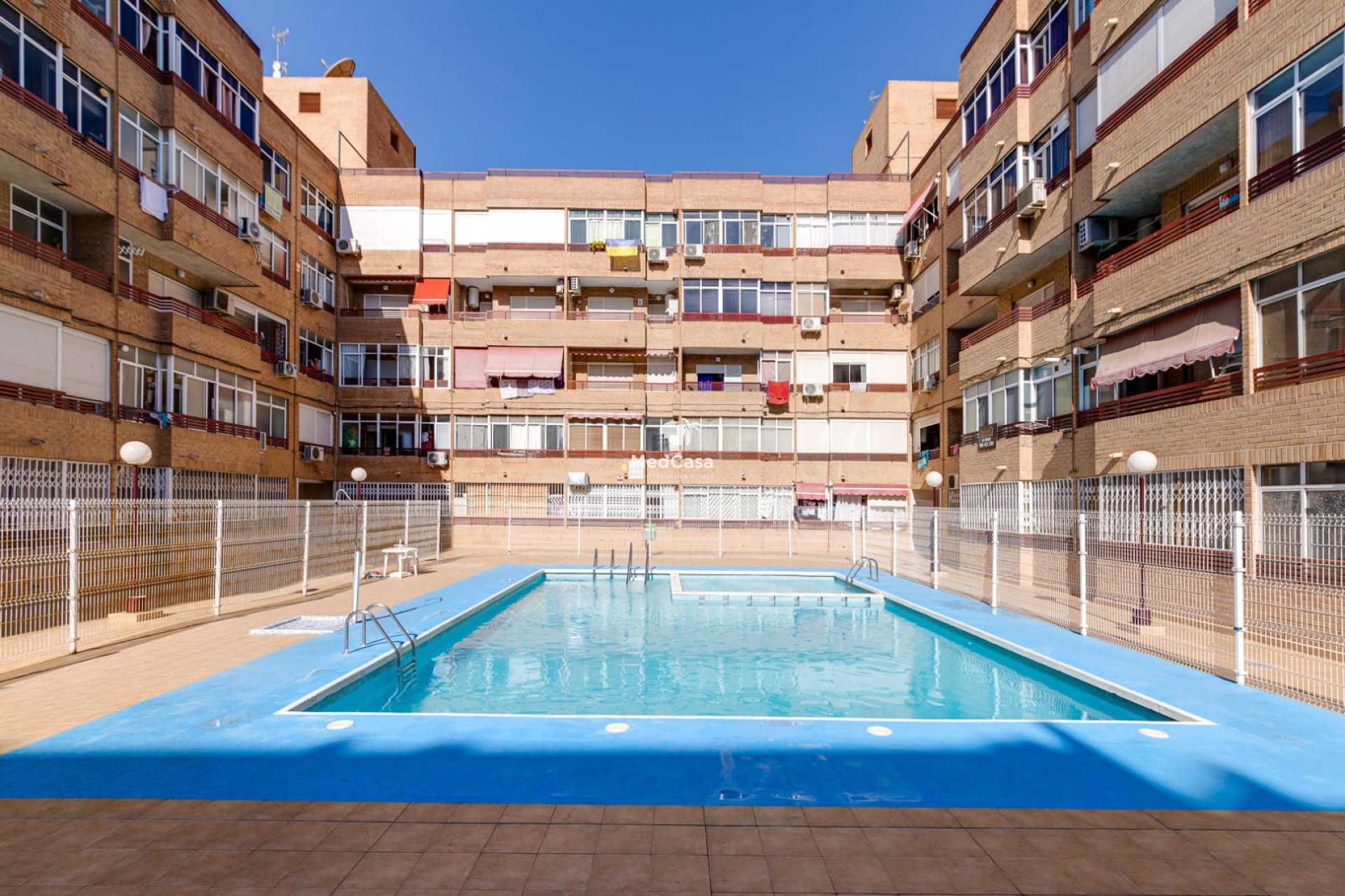 Segunda mano - Apartamento -
Torrevieja - El Molino