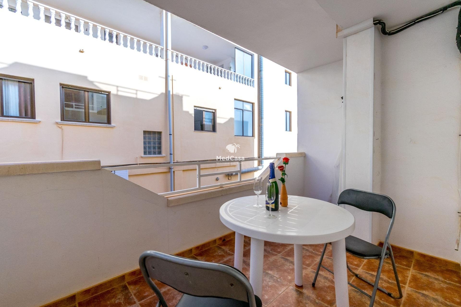 Segunda mano - Apartamento -
Torrevieja - La Mata