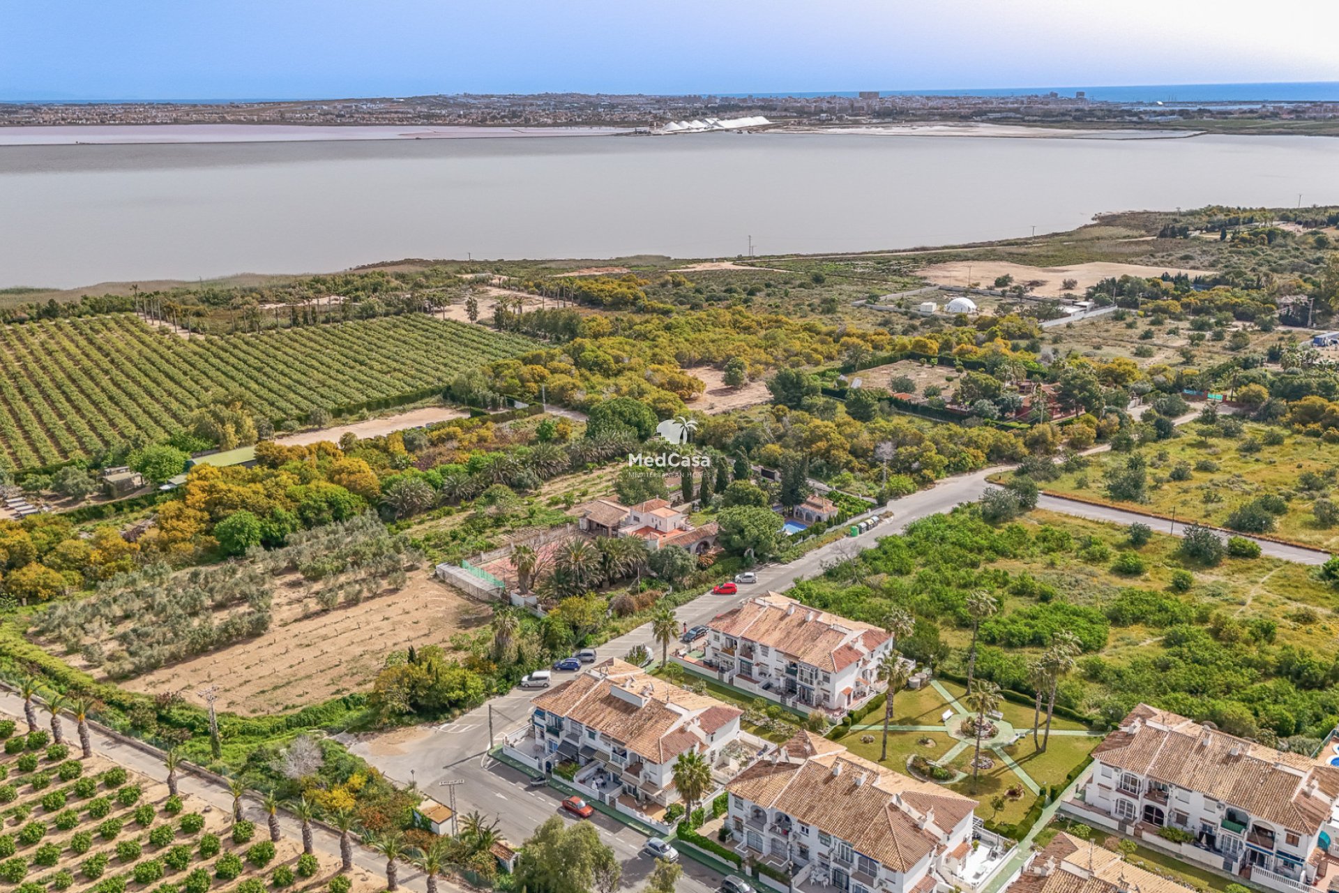 Segunda mano - Apartamento -
Torrevieja - Lago Jardin