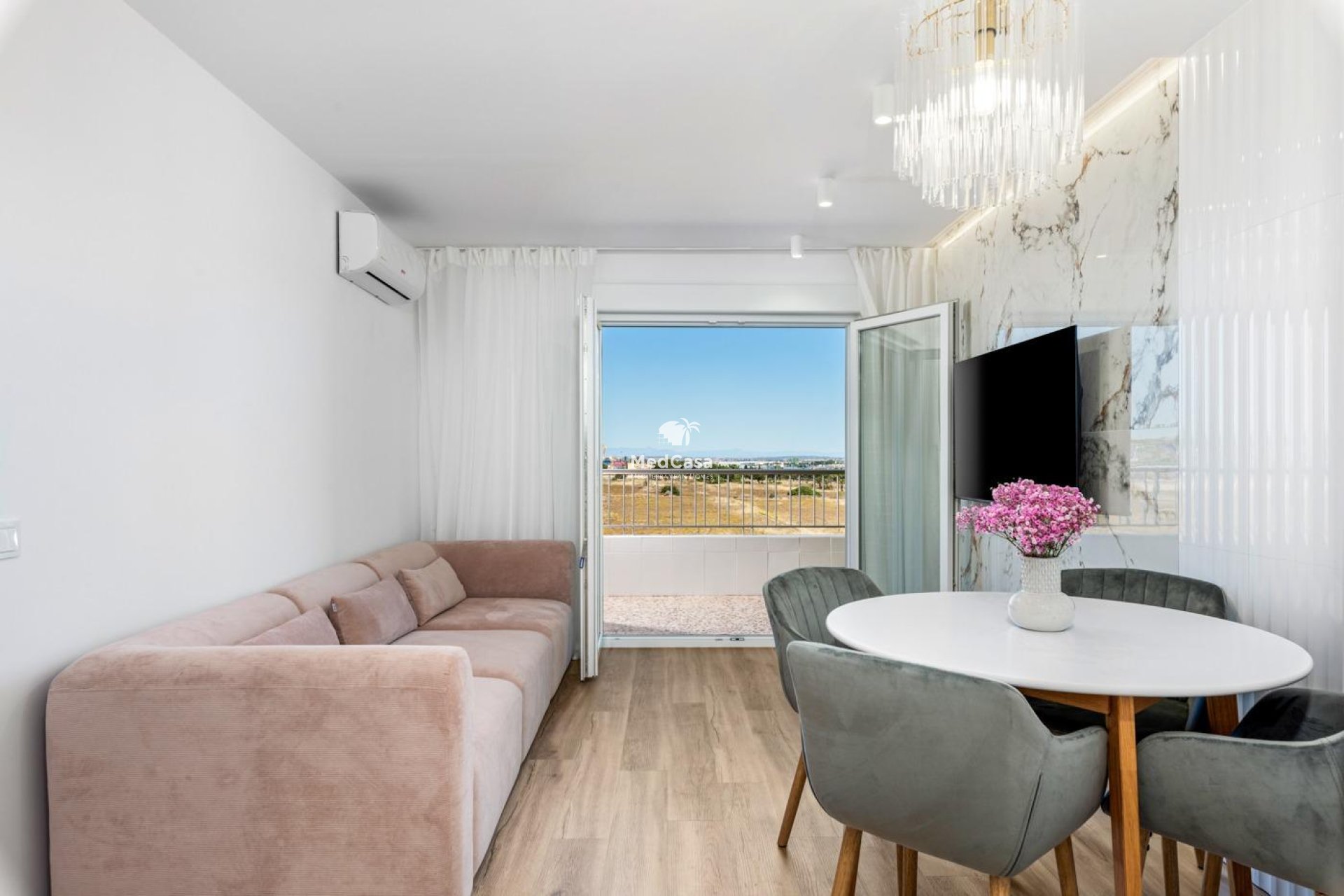 Segunda mano - Apartamento -
Torrevieja - Punta prima