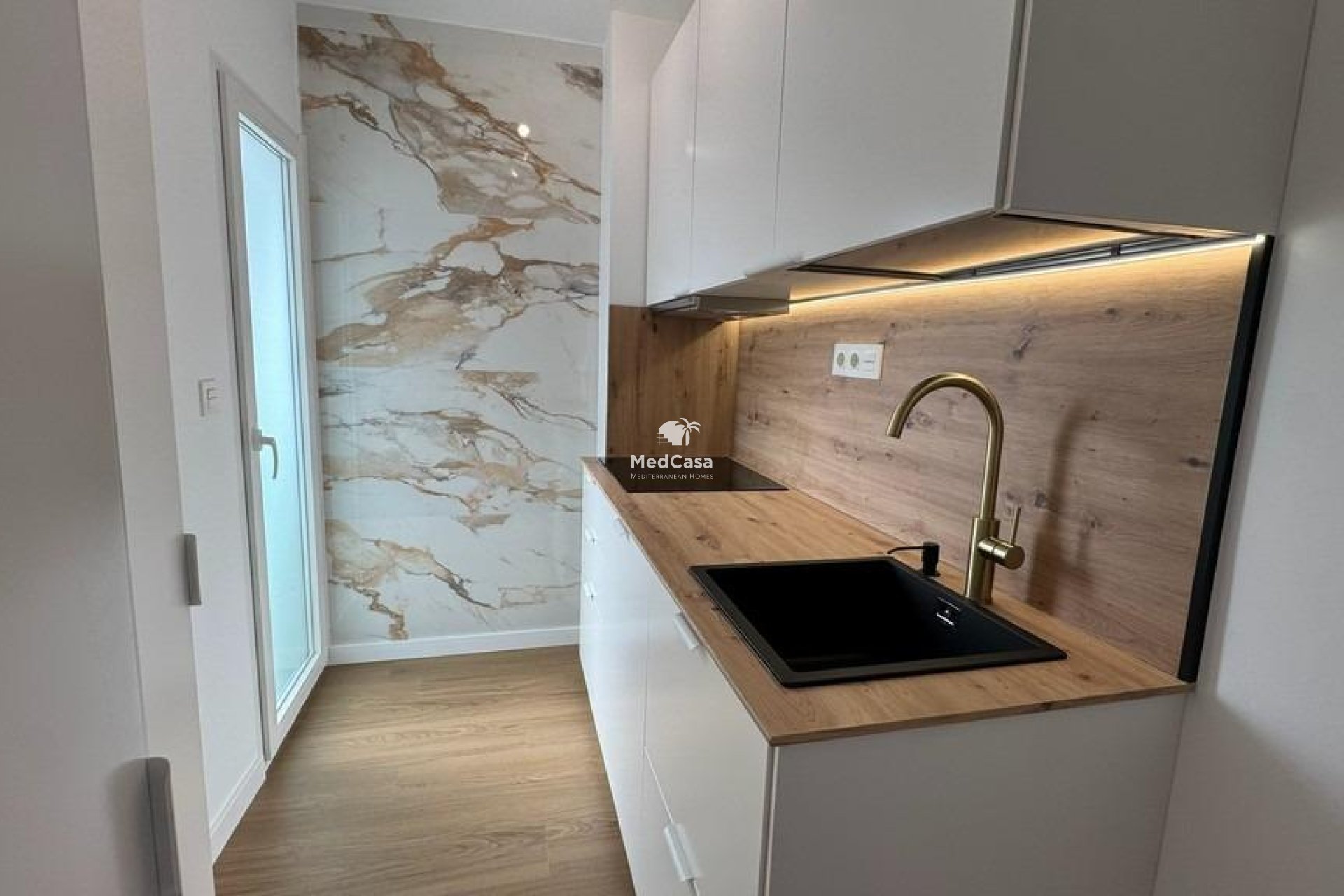 Segunda mano - Apartamento -
Torrevieja - Punta prima