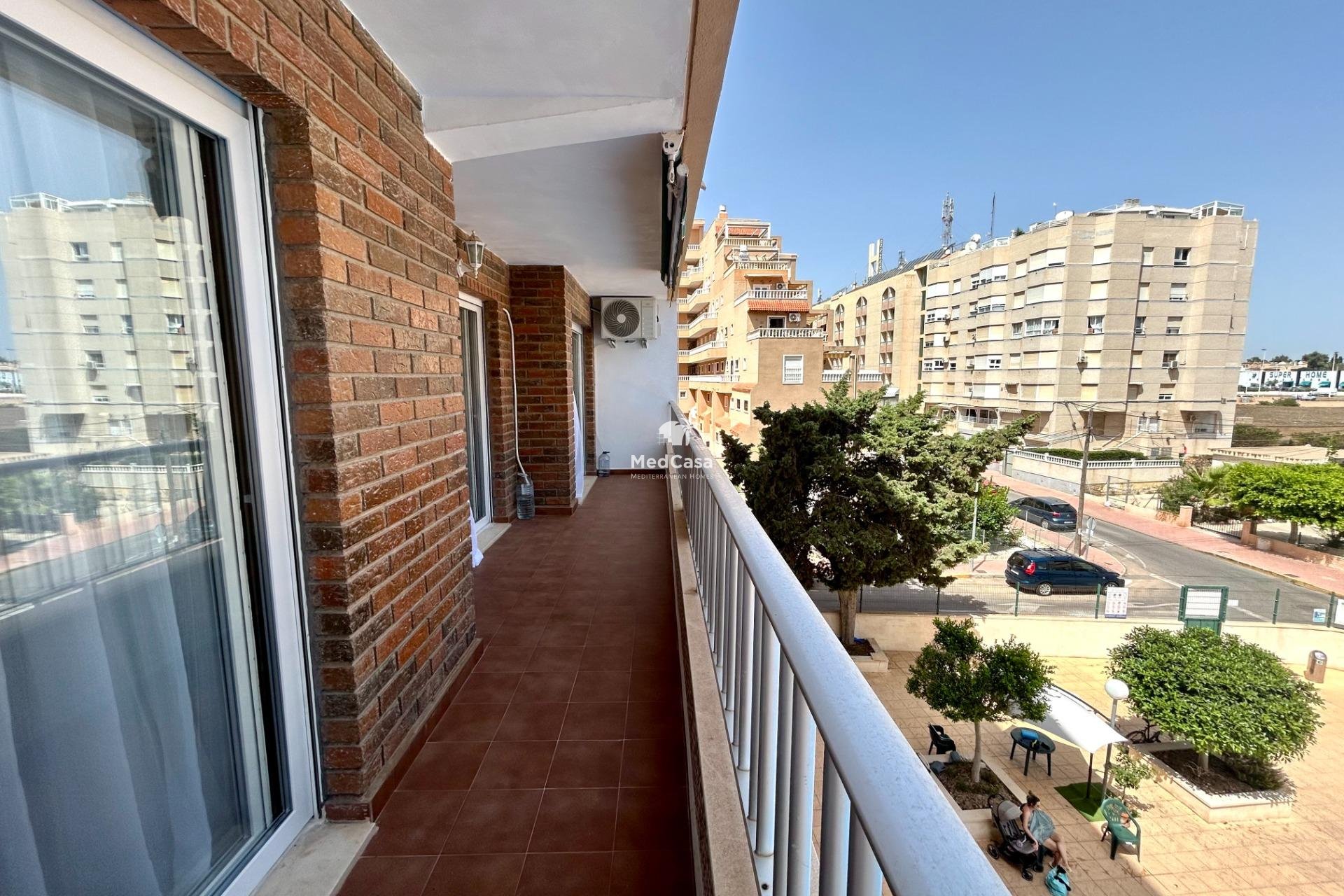 Segunda mano - Apartamento -
Torrevieja - Punta prima