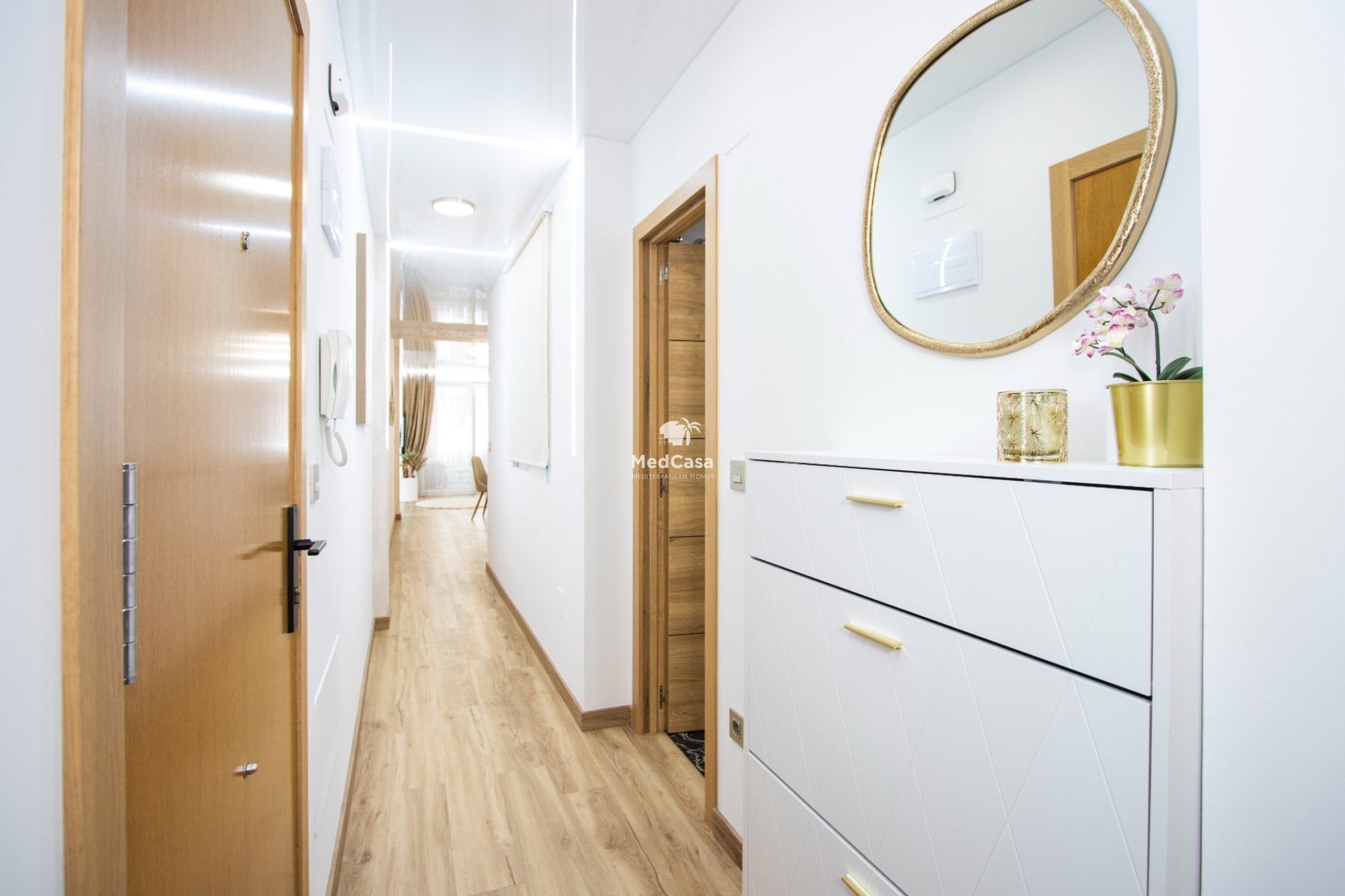 Segunda mano - Apartamento -
Torrevieja
