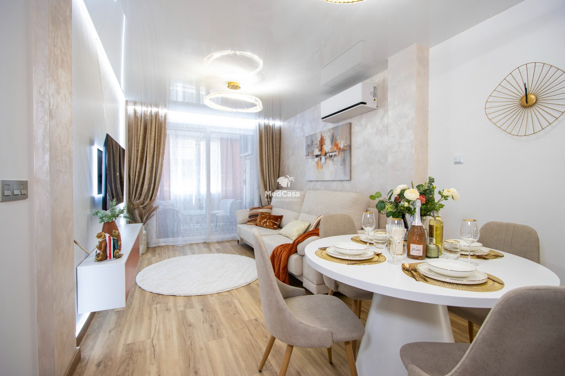 Segunda mano - Apartamento -
Torrevieja