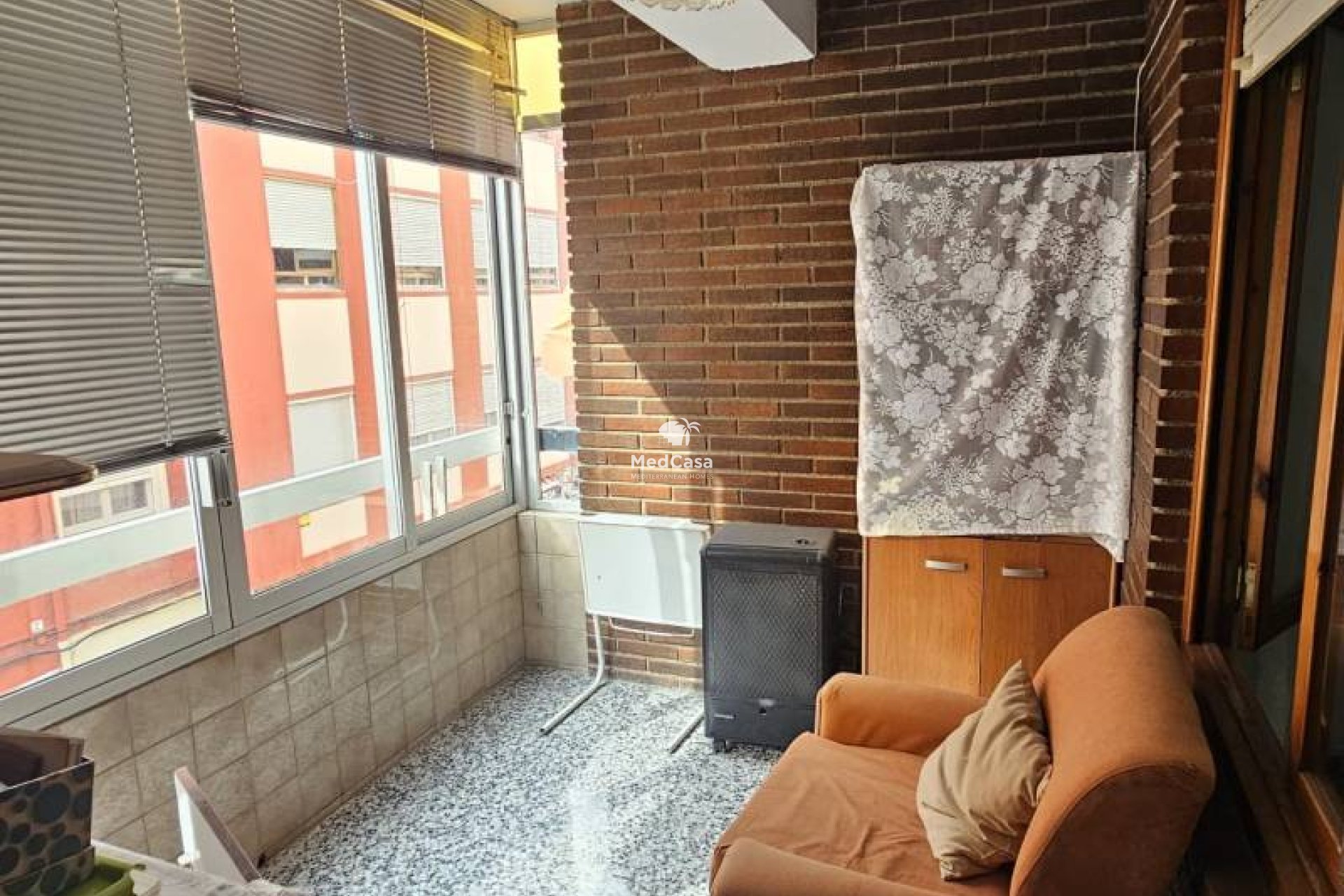 Segunda mano - Apartamento -
Villajoyosa - town