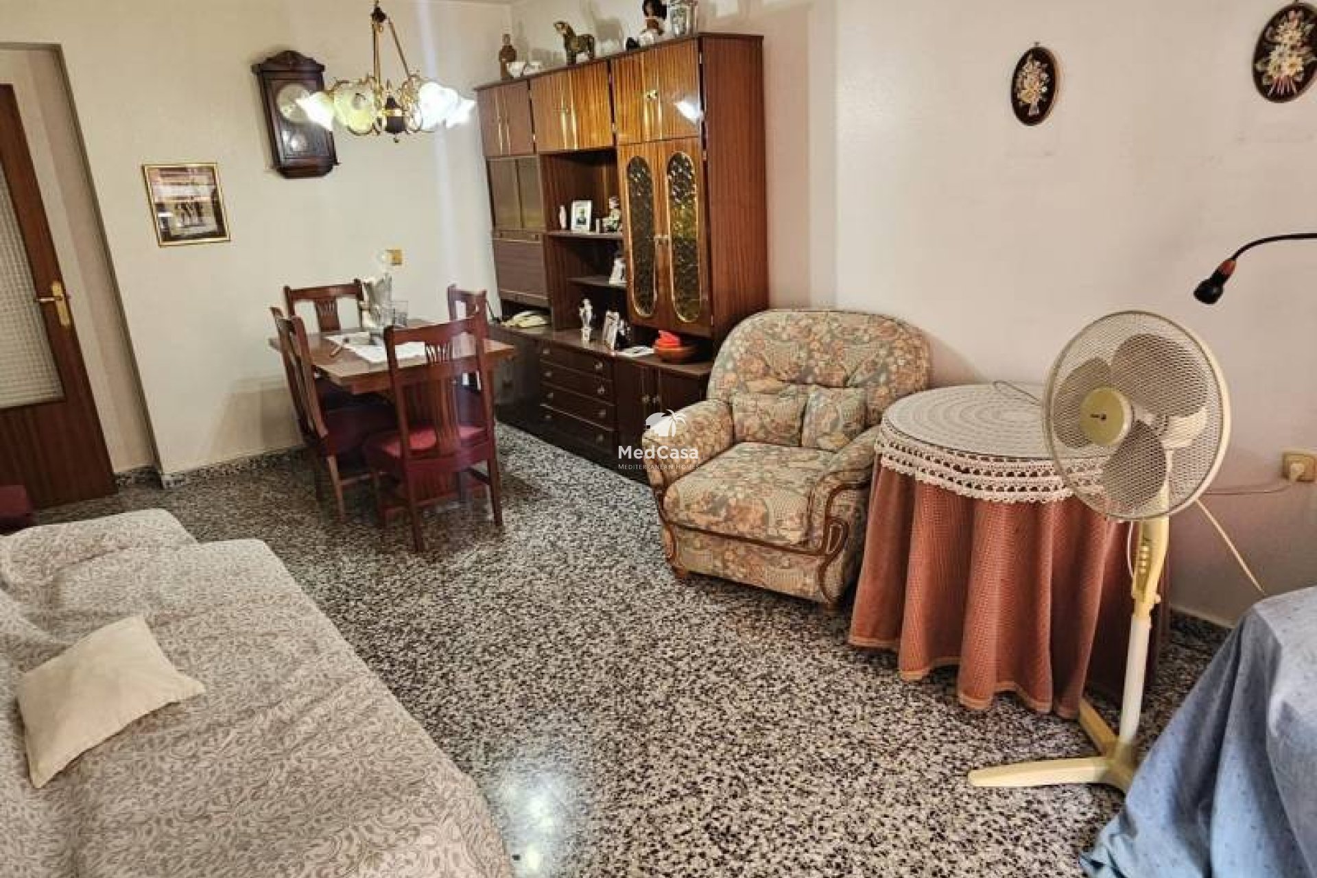 Segunda mano - Apartamento -
Villajoyosa - town