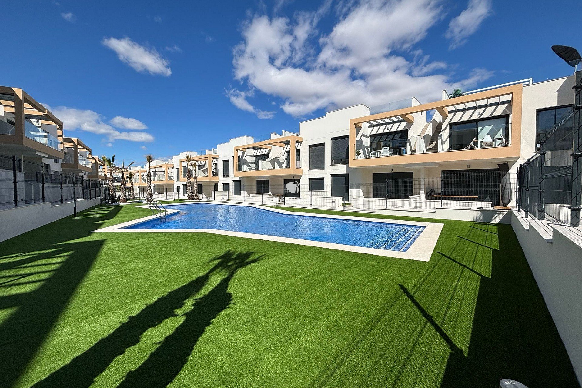 Segunda mano - Ático -
Orihuela Costa