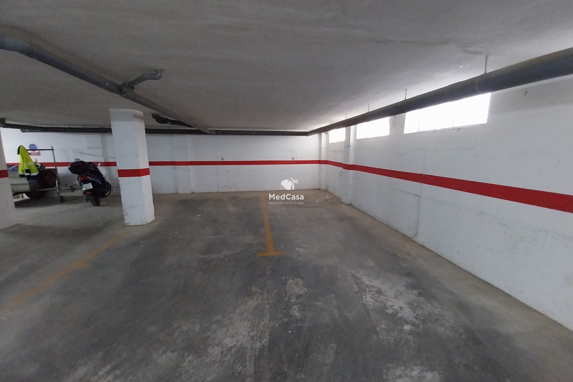 Segunda mano - Parking -
Formentera del Segura