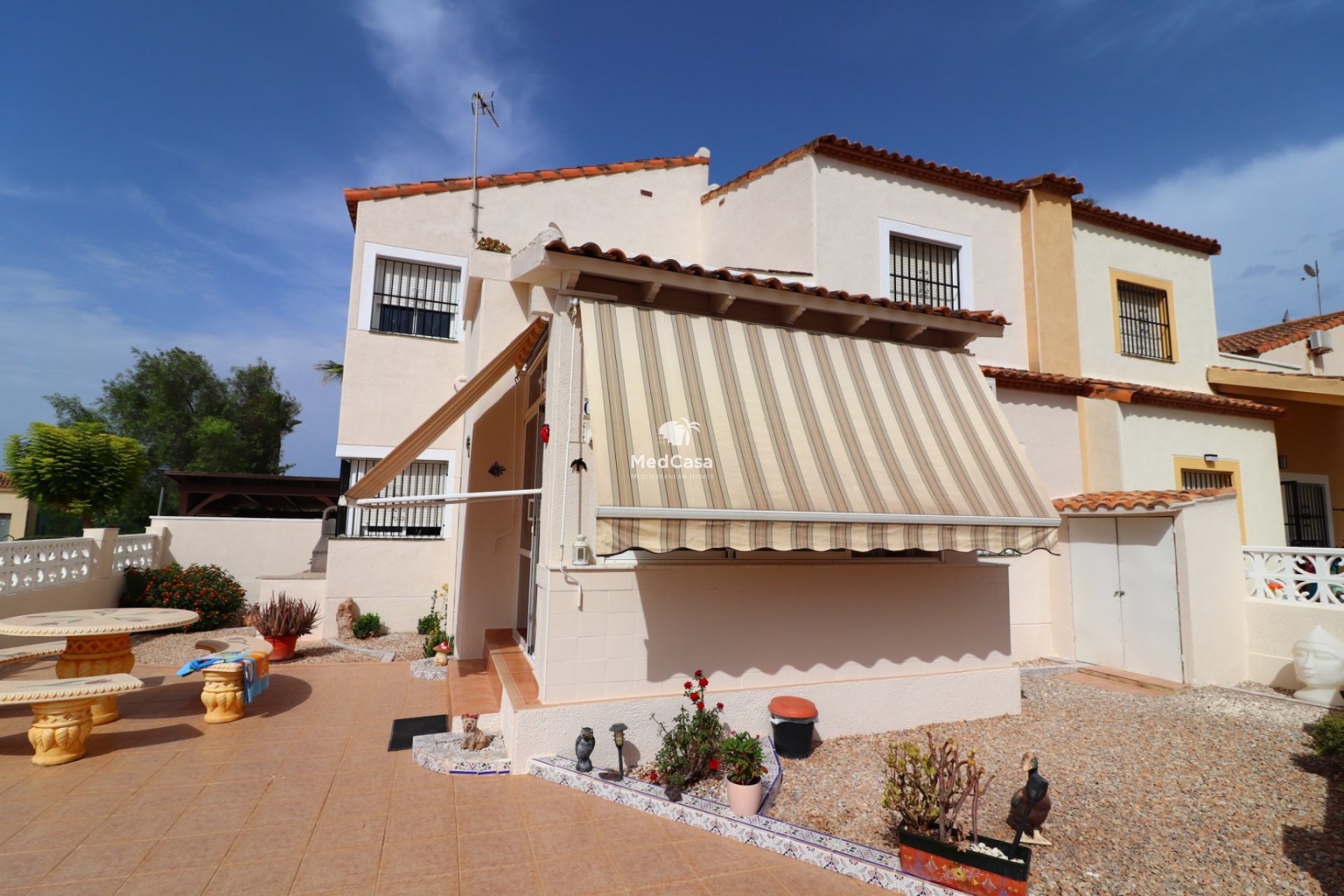 Segunda mano - Villa -
Algorfa - Montebello