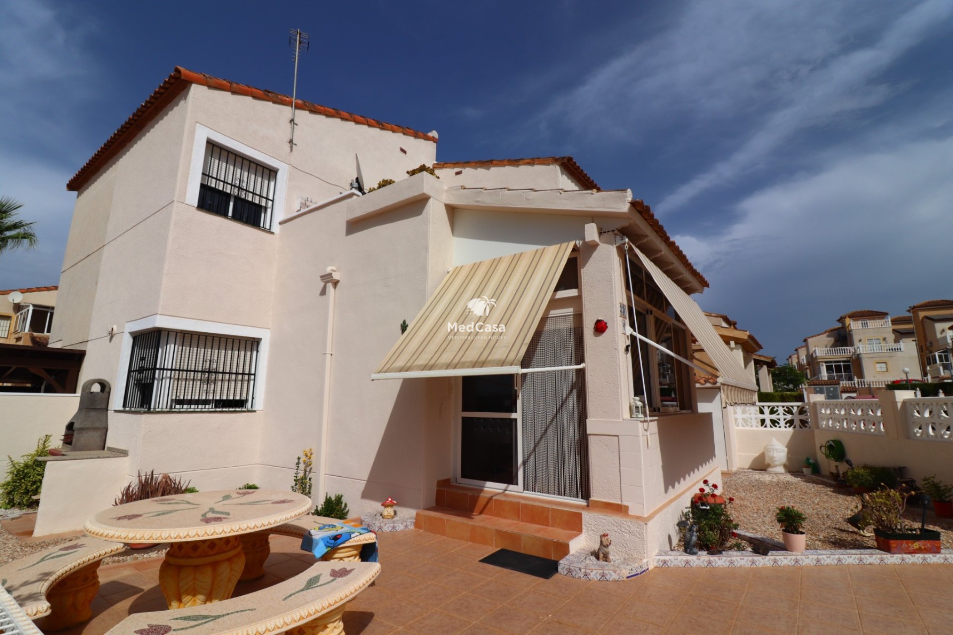 Segunda mano - Villa -
Algorfa - Montebello