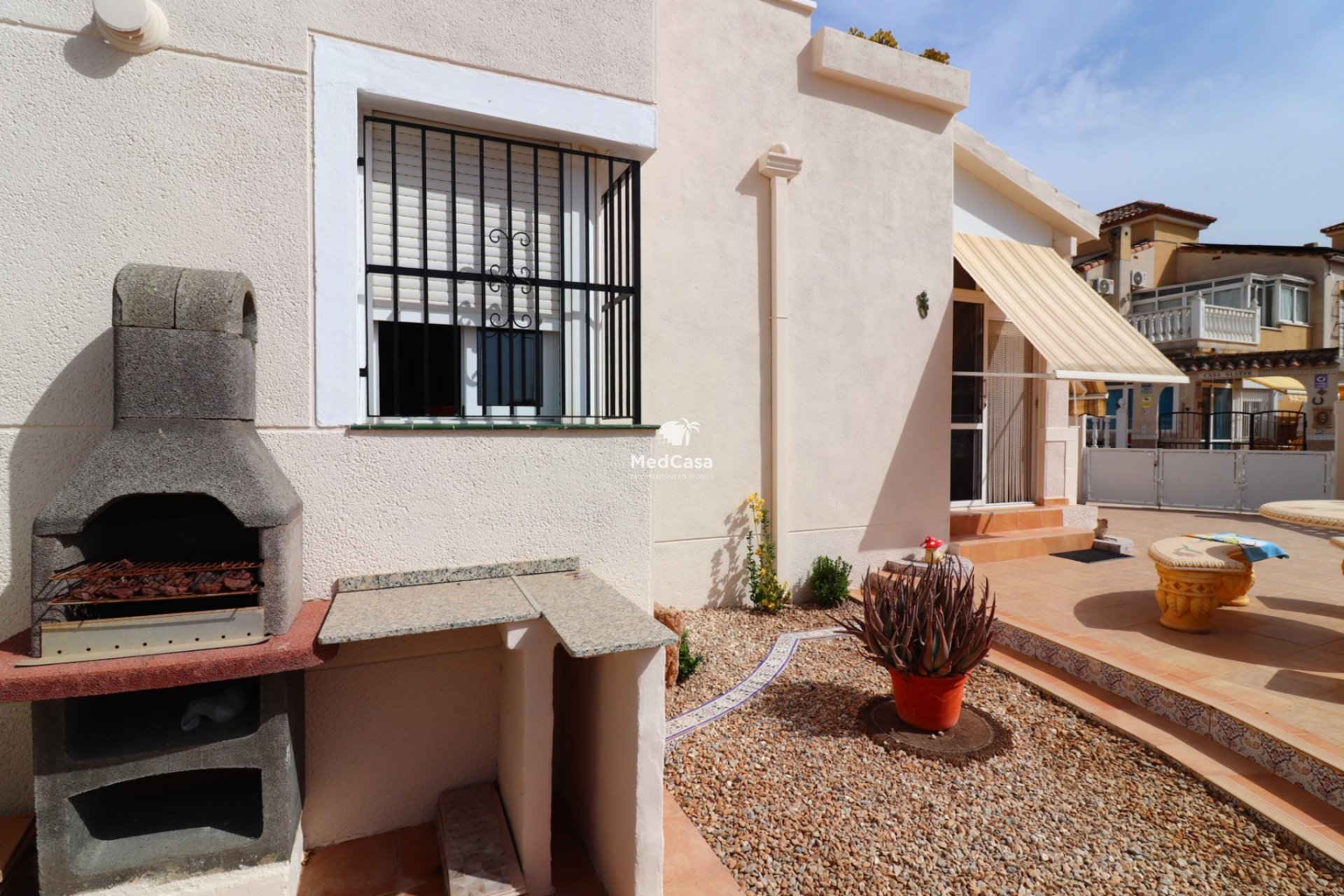 Segunda mano - Villa -
Algorfa - Montebello