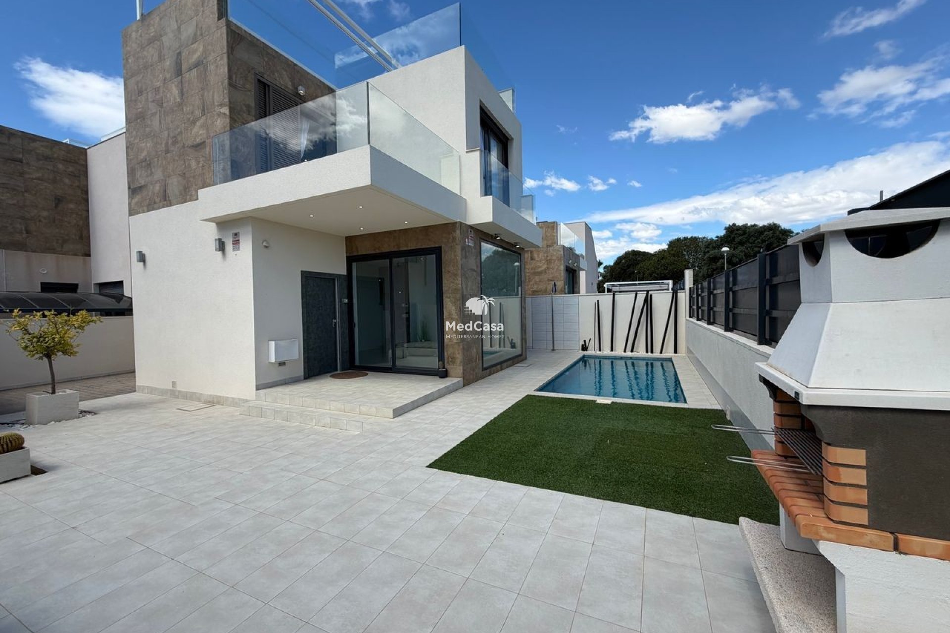 Segunda mano - Villa -
Ciudad Quesada