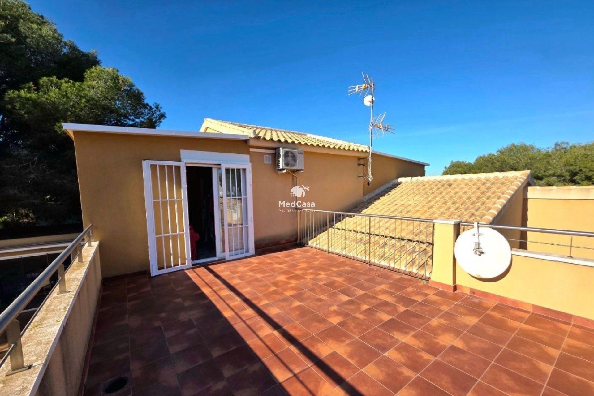 Segunda mano - Villa -
Dehesa de campoamor - Campoamor