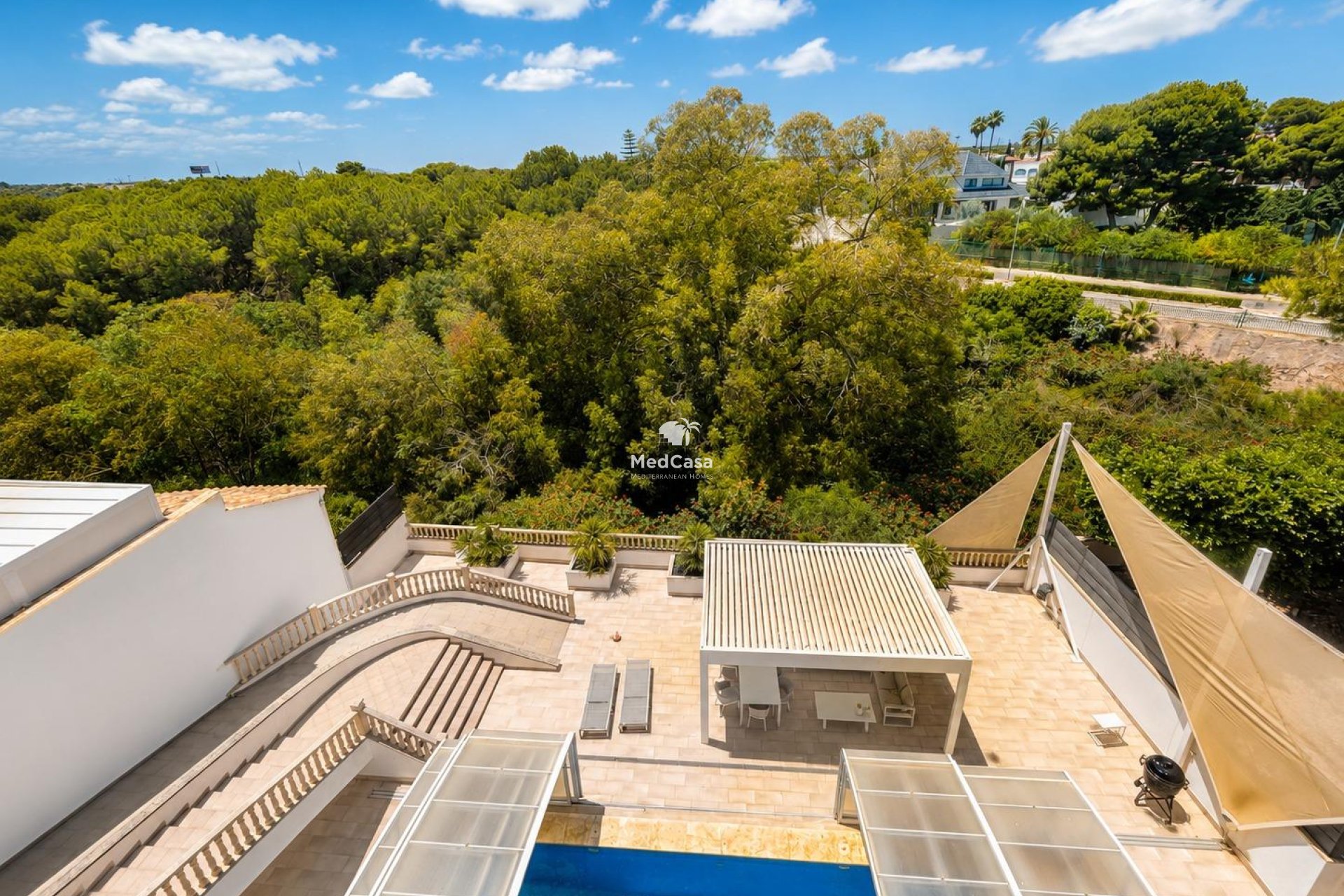 Segunda mano - Villa -
Dehesa de campoamor - Campoamor