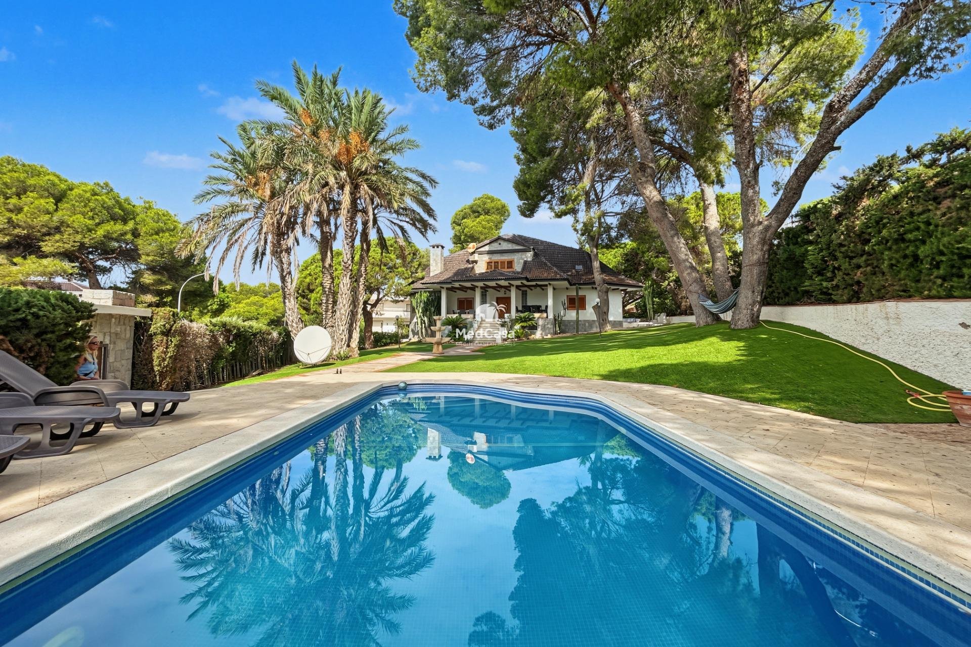 Segunda mano - Villa -
Orihuela Costa - Campoamor