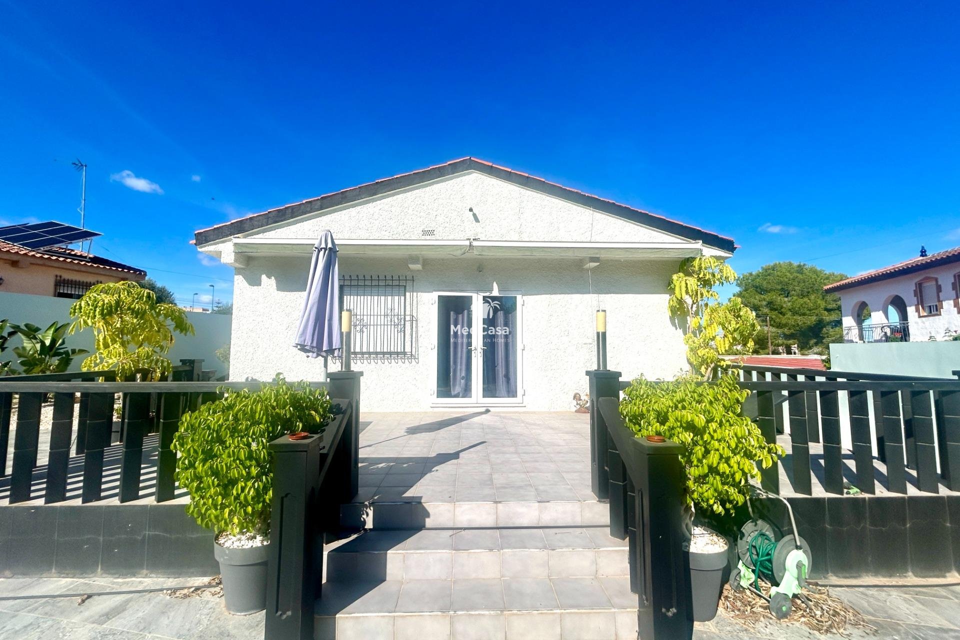Segunda mano - Villa -
Pilar de la Horadada - Pinar de Campoverde
