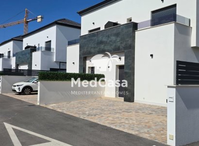 Semi detached  - New Build - Gran Alacant - Gran Alacant