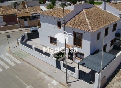 Semi detached  - New Build - Pilar de la Horadada -
                Pilar de la Horadada