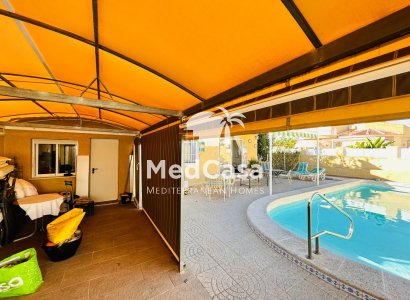 Semi - Detached Villa - Wiederverkauf - Torrevieja - San Luis