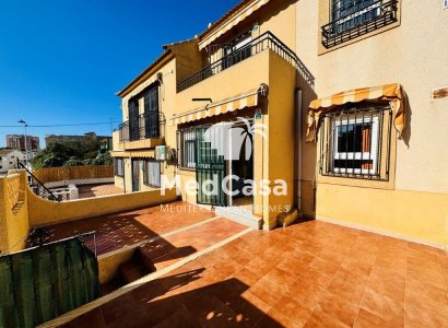 Townhouse - Resale - Torrevieja - Nueva Torrevieja - Aguas Nuevas