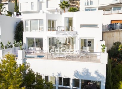 Villa - Neubau -
            Altea - 87962