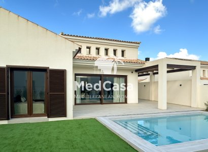 Villa - Neubau -
            Golf La Finca - CBS-G715