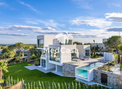 Villa - Neubau -
            Golf Las Colinas - CBS-G748