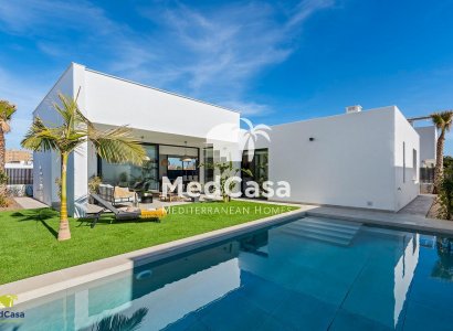 Villa - Obra nueva -
            La Manga - MM-840