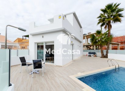 Villa - Obra nueva - Torrevieja - Torrevieja