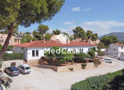 Villa - Resale -
            Moraira - 32439