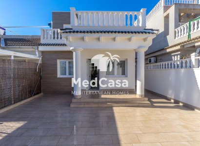 Villa - Resale -
            Torrevieja - 29714