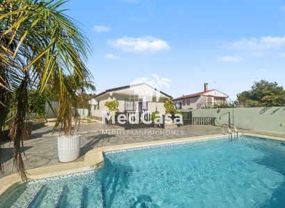Villa - Segunda mano - Pilar de la Horadada - Pinar de Campoverde