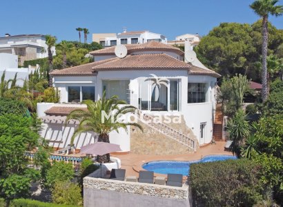 Villa - Wiederverkauf - Moraira - El Bosque