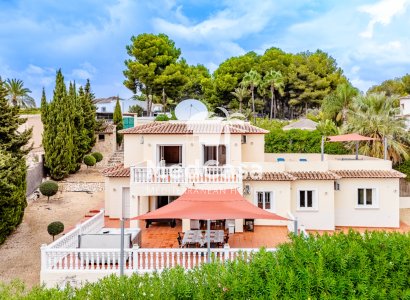 Villa - Wiederverkauf - Moraira - El Tesoro