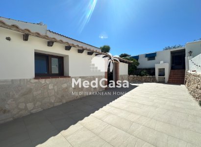 Villa - Wiederverkauf - Moraira - Sabatera