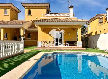 Villa - Wiederverkauf -
            Orihuela Costa - 97117