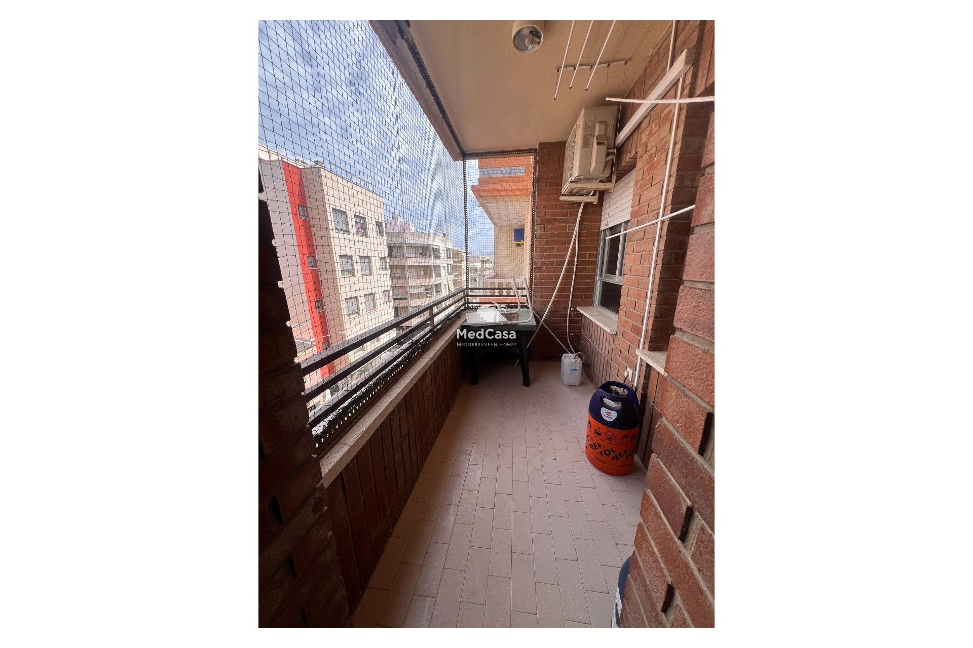 Wiederverkauf - Apartment -
Guardamar del Segura