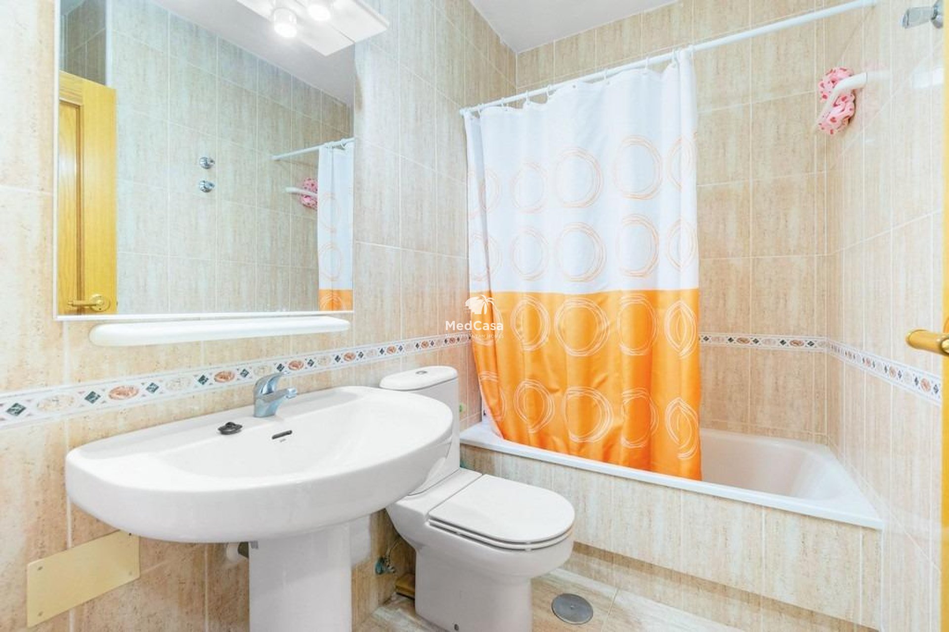 Wiederverkauf - Apartment -
Orihuela Costa - Aguamarina