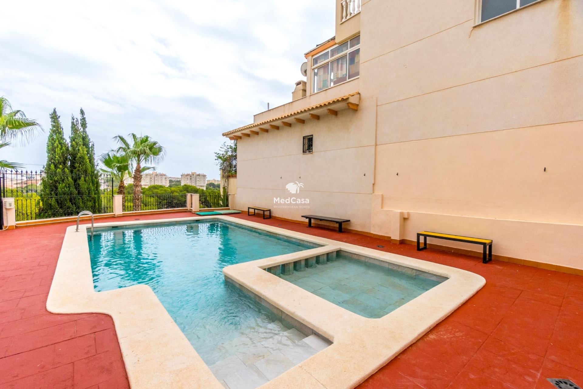 Wiederverkauf - Apartment -
Orihuela Costa - Altos de Campoamor