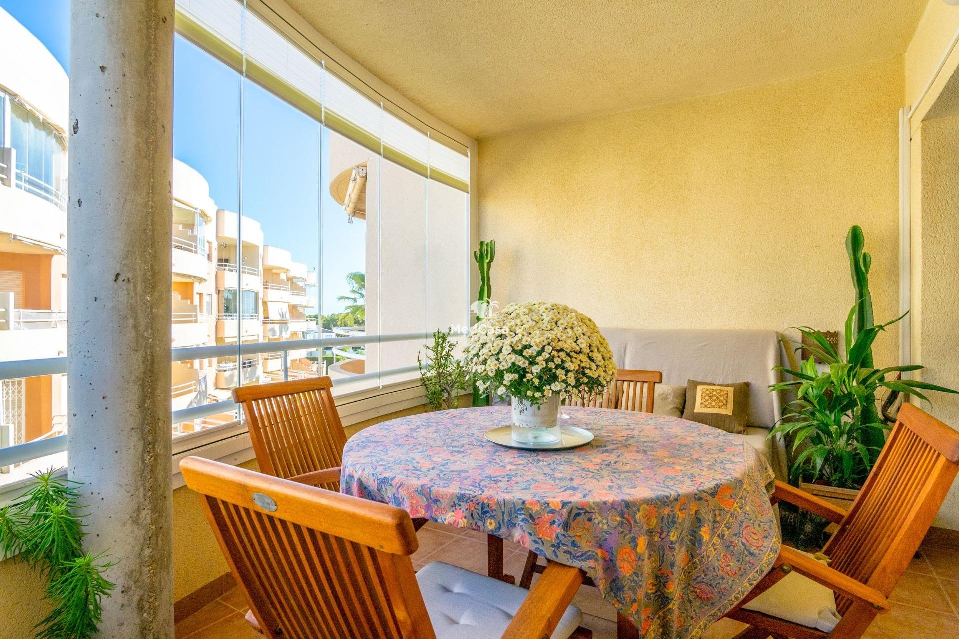 Wiederverkauf - Apartment -
Orihuela Costa - Altos de Campoamor