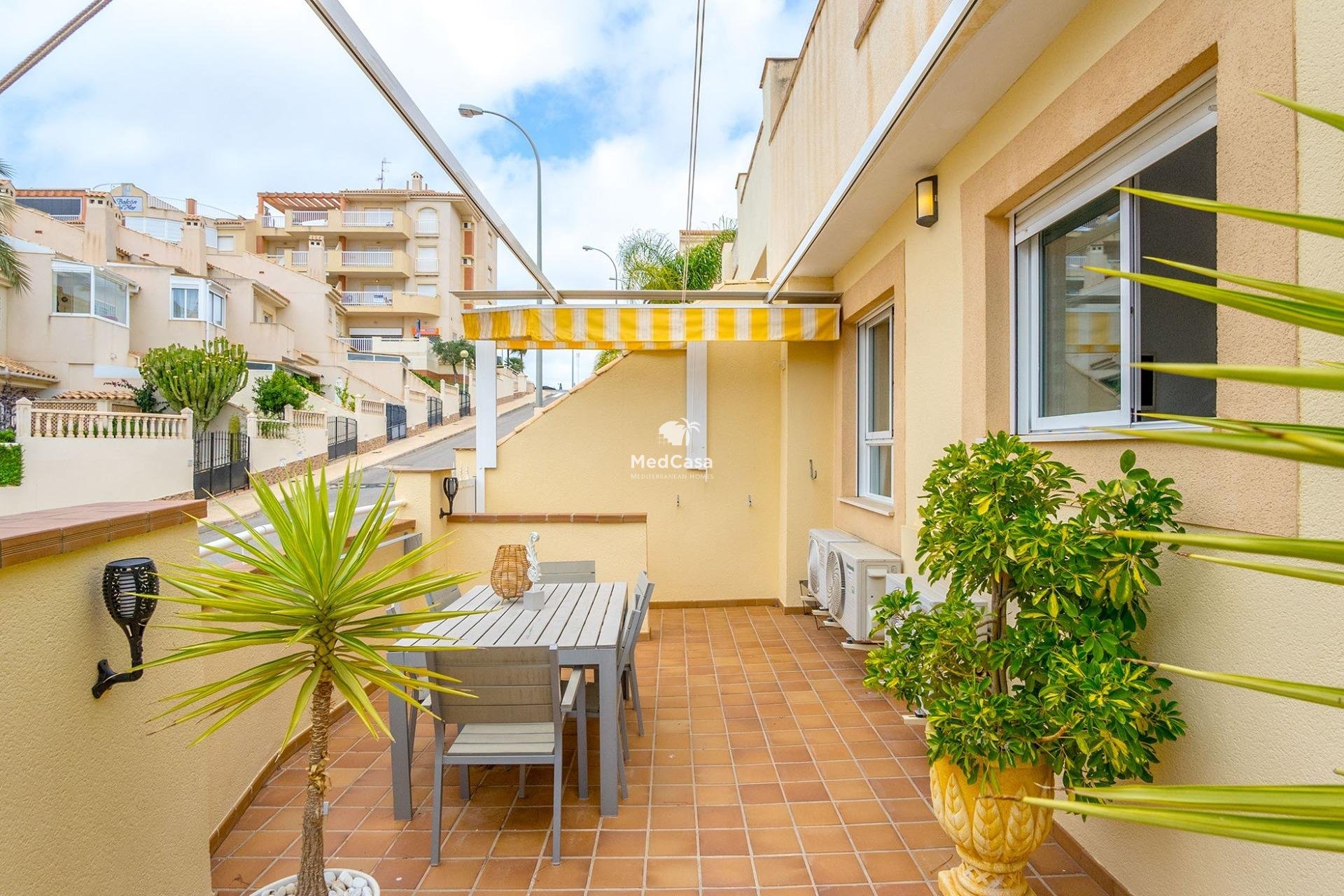 Wiederverkauf - Apartment -
Orihuela Costa - Campoamor